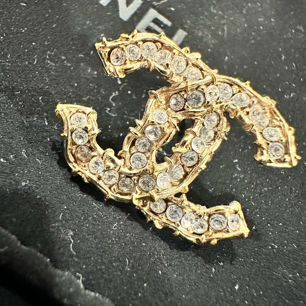 Chanel earrings - Picture 5 of 7